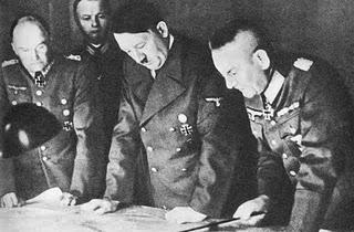 Franz Halder, Jefe del OKH, propone al Führer avanzar sobre Moscú - 18/08/1941..