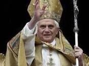 Iglesia sale reforzada ante comparación jóvenes católicos, optimistas pacíficos, laicistas, totalitarios violentos