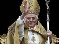 La Iglesia sale reforzada ante la comparación de los jóvenes católicos, optimistas y pacíficos, con los laicistas, totalitarios y violentos