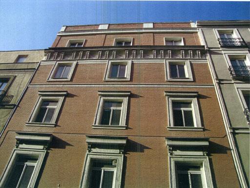 Demolición y construcción de un nuevo edificio en Madrid centro