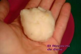 ALBONDIGAS DE MERLUZA CON PASTA
