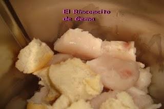 ALBONDIGAS DE MERLUZA CON PASTA