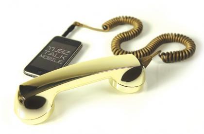NEW TRENDY: RETRO MOBILE HANDSET