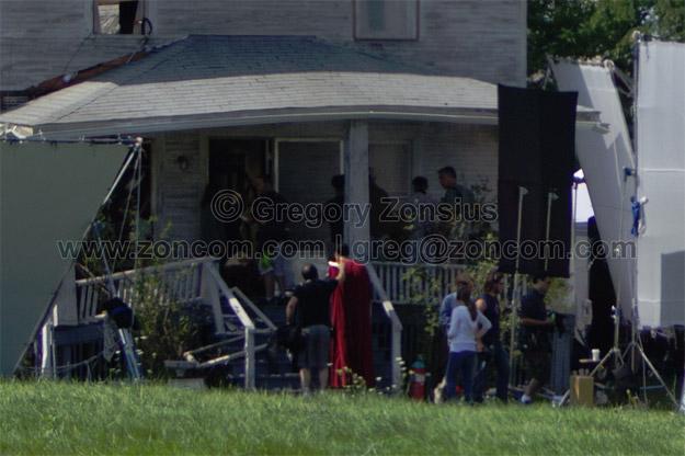 Henry Cavill en el set de Superman: Man of Steel