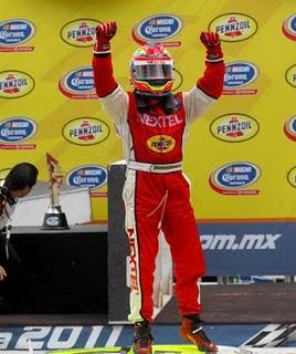 Cuarta victoria consecutiva de Homero Richards en la octava competencia en el Ovalo potosino