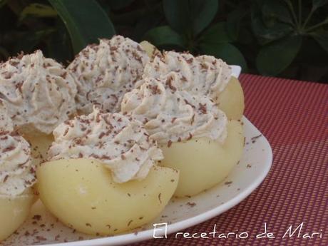 PERAS CON NUECES Y CHOCOLATE PERAS CON NUECES Y CHOCOLATE