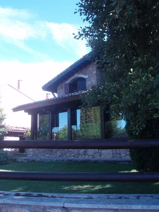 Reforma interior/exterior de una vivienda rural en Avila (año 2005)
