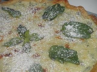 Tarta de queso a la hierbabuena