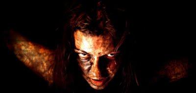 La Mujer (The Woman)