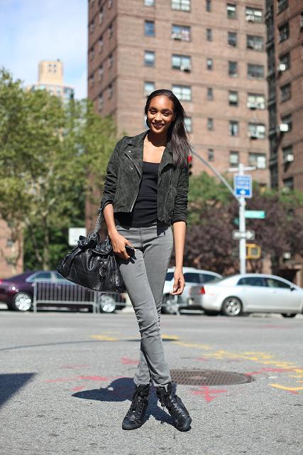 Cómo combinar las botas militares Cómo combinar las botas militares