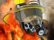 alguien patea pelota gana bombero salva vidas