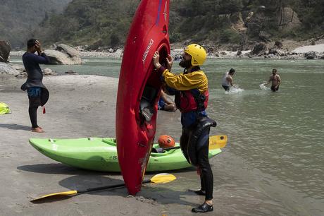 Rishikesh, la puerta del Himalaya, un lugar en la India