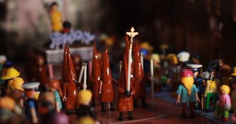 Vídeo: Recrean la Procesión del Silencio de SLP con figuras de Playmobil