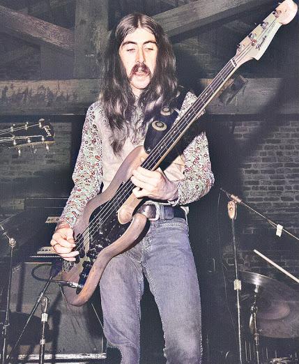 Efemérides del Rock y Heavy Metal: Que pasó un 04 de Abril Efemérides del Rock y Heavy Metal: Que pasó un 04 de Abril