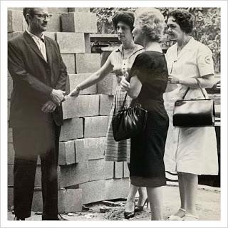 Semblanzas de la Obra Social de Doña Cecilia Orillac de Chiari, Presidente de la Cruz Roja Panameña 🎗️ Semblanzas de la Obra Social de Doña Cecilia Orillac de Chiari, Presidente de la Cruz Roja Panameña 🎗️