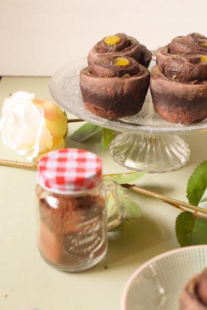 Rollos Veganos de Chocolate y Curd de Naranja