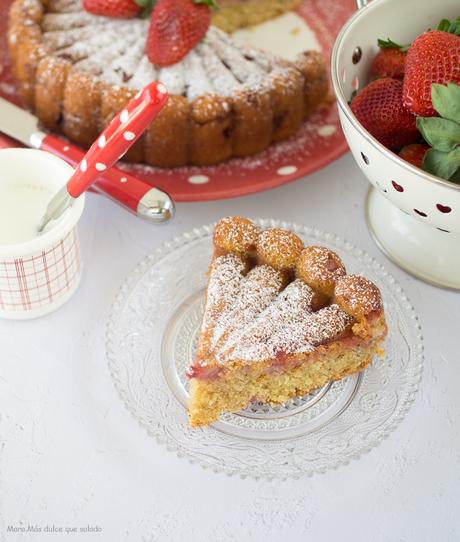 Bizcocho de queso y fresas Bizcocho de queso y fresas