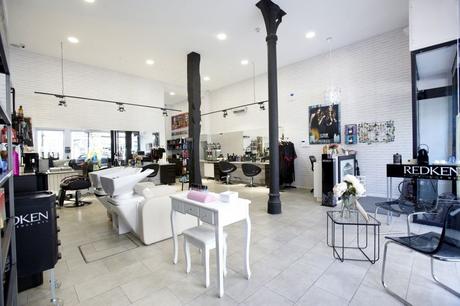 Las peluquerías mantienen a sus clientes gracias a la digitalización y las redes sociales, por avenuehair