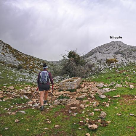 Pico Pienzu por Mayá Espineres