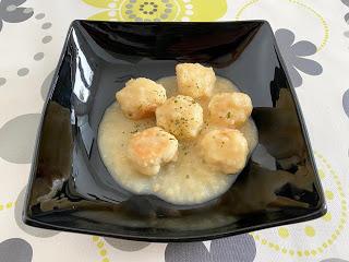 Albóndigas de pollo con salsa de manzana