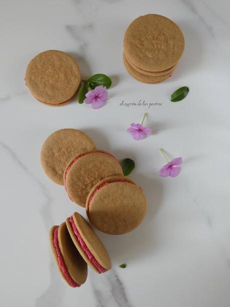 Galletas de gofio con crema de Tuno Indio Galletas de gofio con crema de Tuno Indio