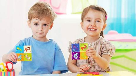 Nuevas manualidades para hacer con los peques en casa