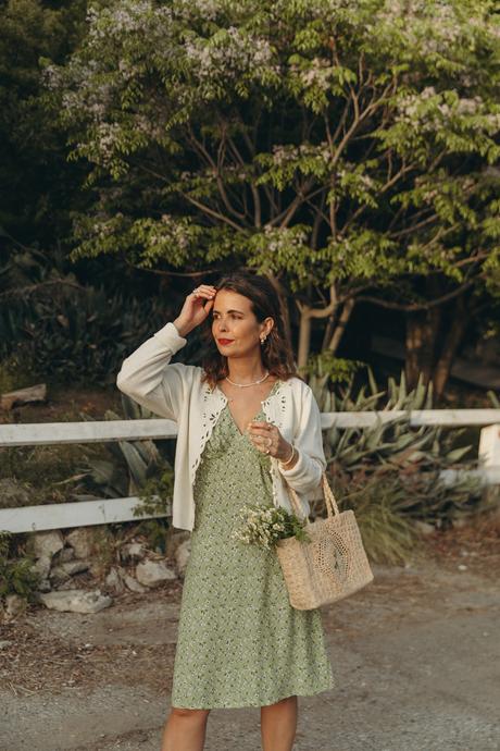 Sara from Collage Vintage wearing a Rouje spring dress, basket bag and high-heels sandals