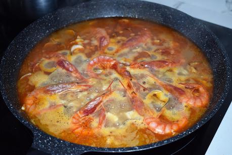 Arroz con berberechos y gambas rojas Arroz con berberechos y gambas rojas