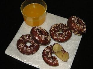 DONUTS DE NARANJA Y CHOCOLATE VEGANOS
