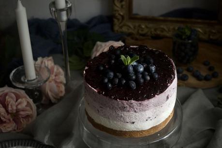 tarta-de-queso-con-mermelada-de-arandanos-sin-horno