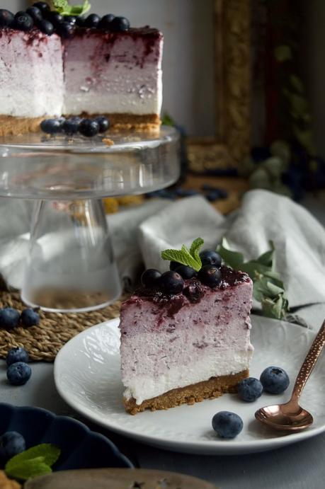 tarta-de-queso-con-mermelada-de-arandanos-sin-horno