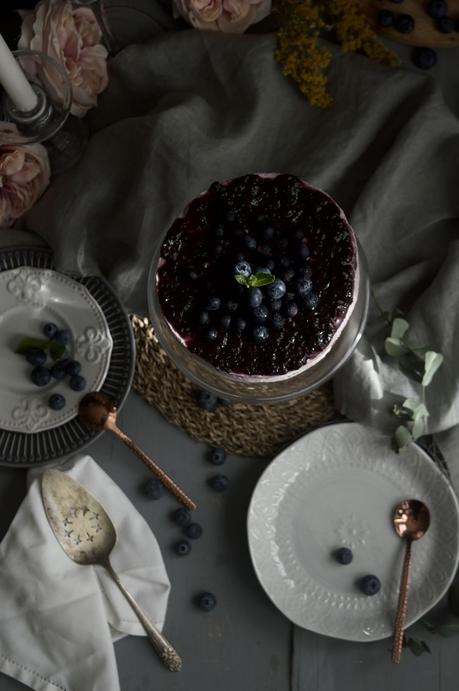tarta-de-queso-con-mermelada-de-arandanos-sin-horno