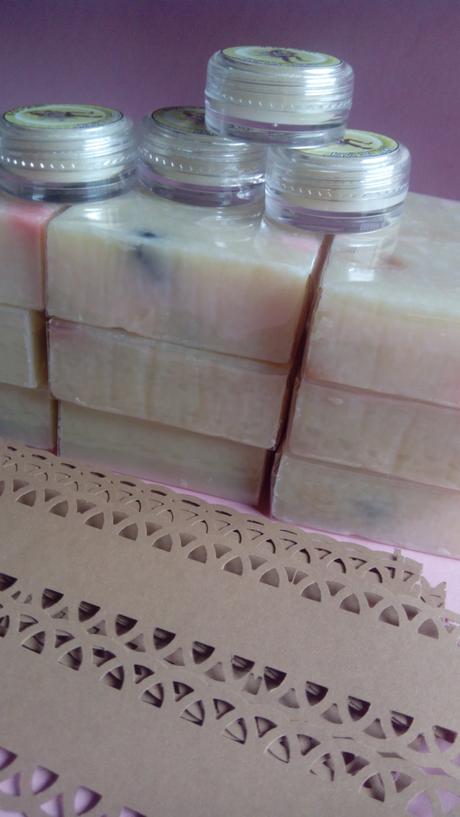 Detalles jabones bálsamos boda comunion bautizo