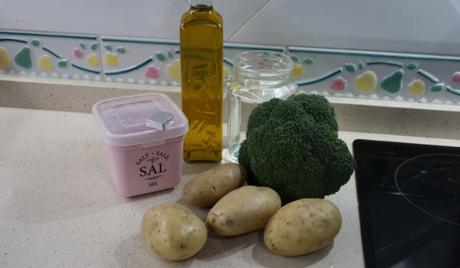 Los ingredientes necesarios para hacer la crema de verduras en Thermomix 