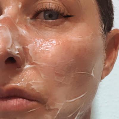 Omega3 Lift Firming Mask de Venus Perfect Face Care. Viernes de Spa. Omega3 Lift Firming Mask de Venus Perfect Face Care. Viernes de Spa.