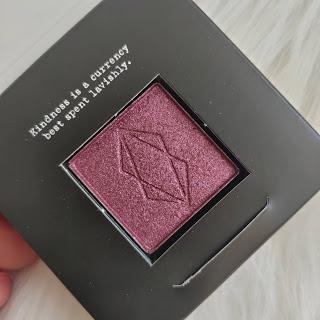 Me hago mi propia paleta LETHAL - Info, swatches y maquillajes