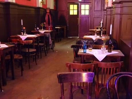 Un restaurante para sorprender a tu pareja en Berlín: Clärchens Ballhaus