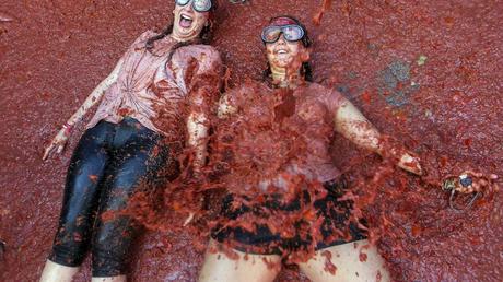 ¡La fiesta de la Tomatina, lo que debes saber del evento!