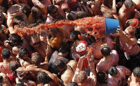 ¡La fiesta de la Tomatina, lo que debes saber del evento!