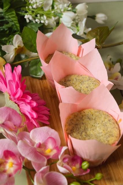 Muffins Veganos de Limón y Semillas de Amapola