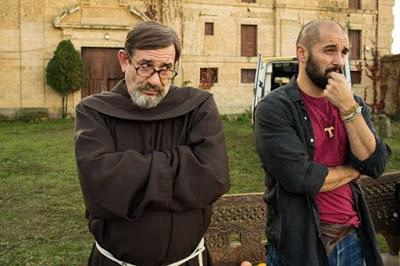 QUE BAJE DIOS Y LO VEA (España, 2017) Comedia