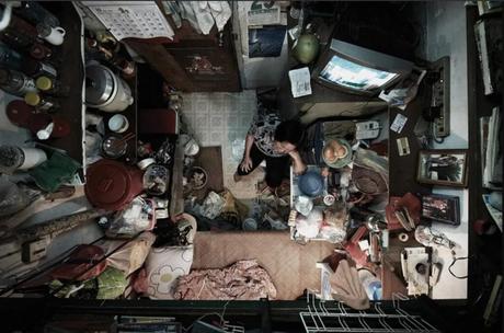 Conoce las casas-jaula de Hong Kong: ¿hogar o prisión?