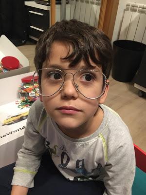 Revisiones visuales en niños. ¿Necesito gafas? Revisiones visuales en niños. ¿Necesito gafas?