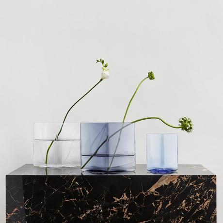 delikatissen nordic desing menaje de mesa menaje de hogar menaje de cocina jarrones de diseño home accesories finish design diseño nórdico diseño finlandia diseño finlandés diseño de cristal porcelana cerámica design vase design glass design finland decor accesories accesorios decoración  