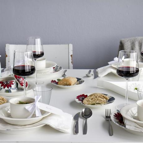 delikatissen nordic desing menaje de mesa menaje de hogar menaje de cocina jarrones de diseño home accesories finish design diseño nórdico diseño finlandia diseño finlandés diseño de cristal porcelana cerámica design vase design glass design finland decor accesories accesorios decoración  