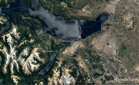 Aeropuerto de Bariloche y río Ñirihuau Aeropuerto de Bariloche y río Ñirihuau