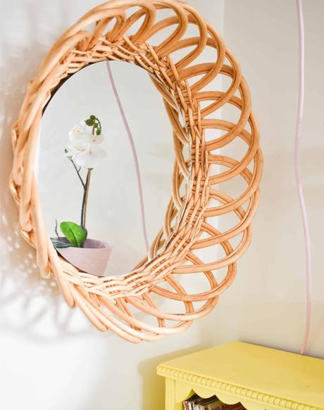 5 Espejos hechos con accesorios de cocina 5 Espejos hechos con accesorios de cocina