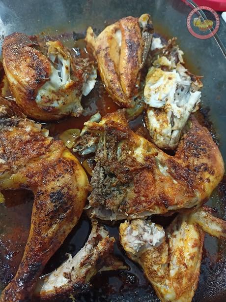 POLLO ESPECIADO AL HORNO