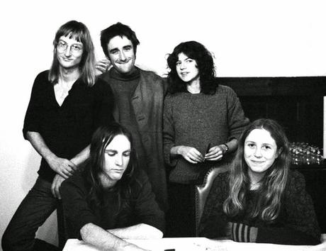 A Propósito de Henry Cow: La Feroz Experimentación