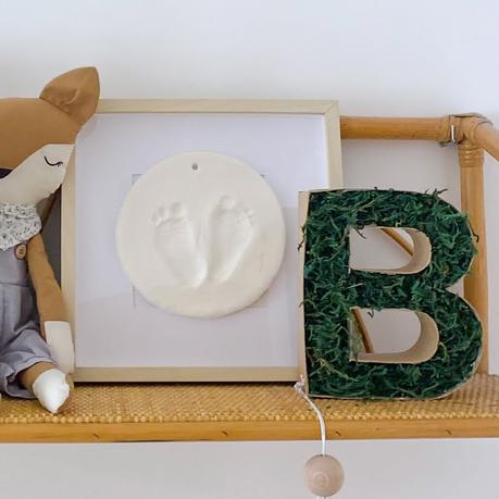 DIY: Letra de papel kraft con musgo DIY: Letra de papel kraft con musgo